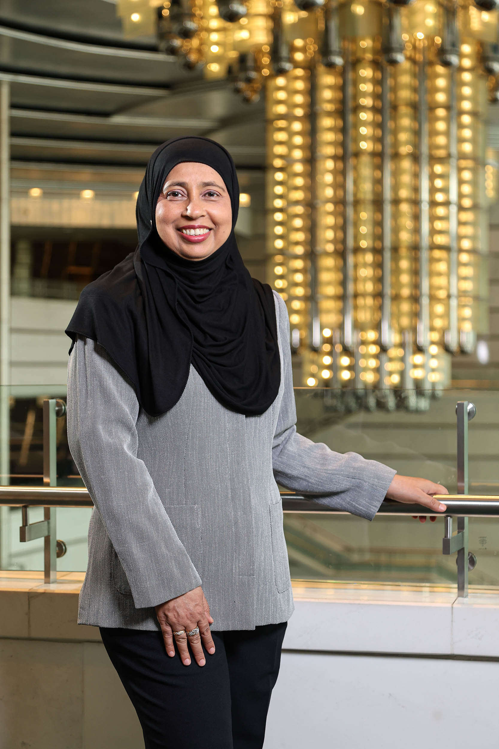 HASSINA BEGAM BINTI ABDUL GANI