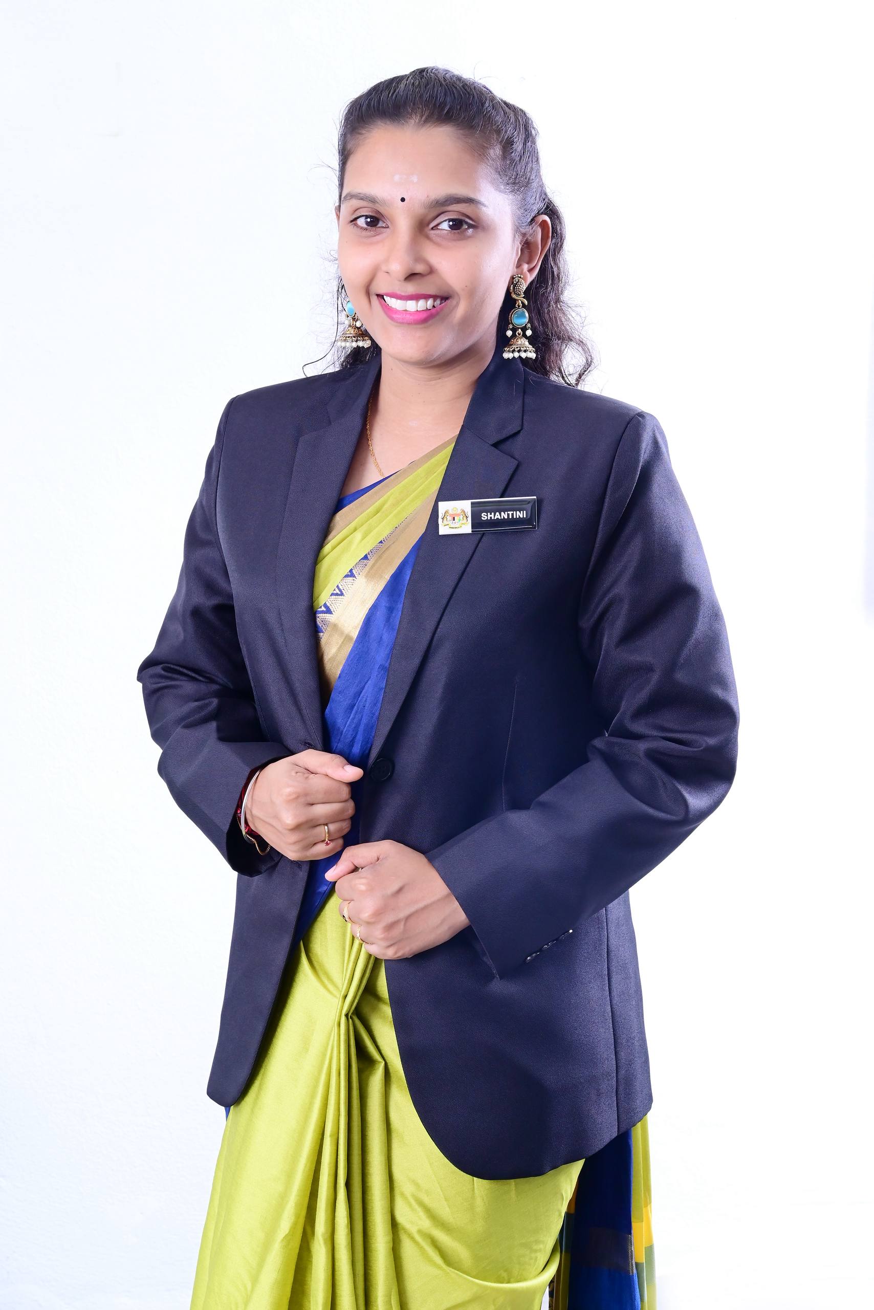 SHANTINI A/P MUNNIAN